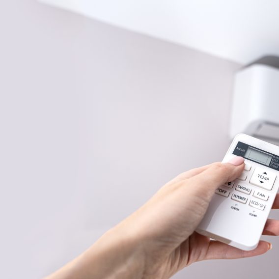 banner. air conditioning, temperature control with remote control, cooling.